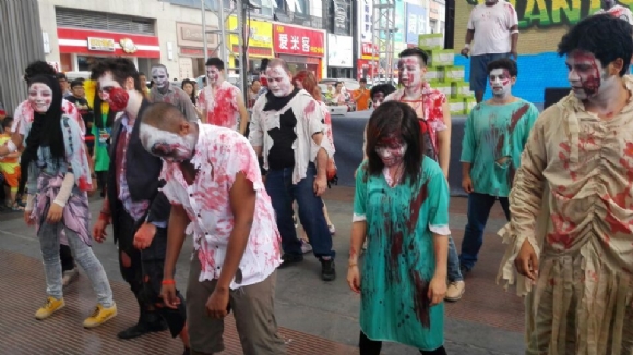 ZOMBIE2.jpg