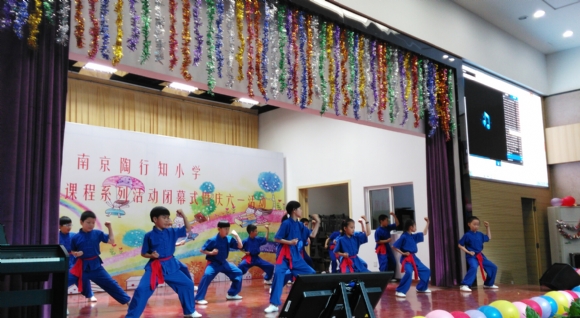 887.jpg