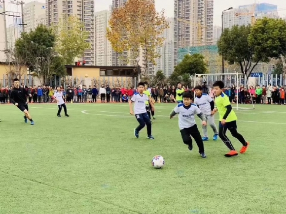 psb2DW51UL4.jpg