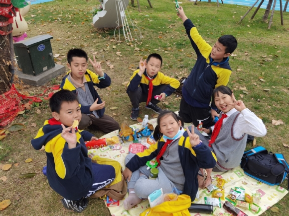 秋游1.jpg